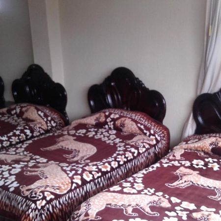 Hostal Lesly Salome Tulcán Kültér fotó